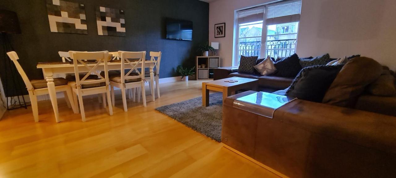Pass The Keys Spacious 3Beds Flat Near City Centre - Free Parking Edinburgh Eksteriør billede
