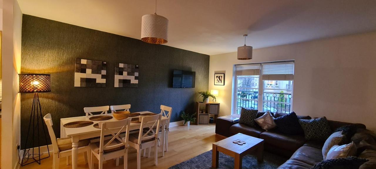 Pass The Keys Spacious 3Beds Flat Near City Centre - Free Parking Edinburgh Eksteriør billede